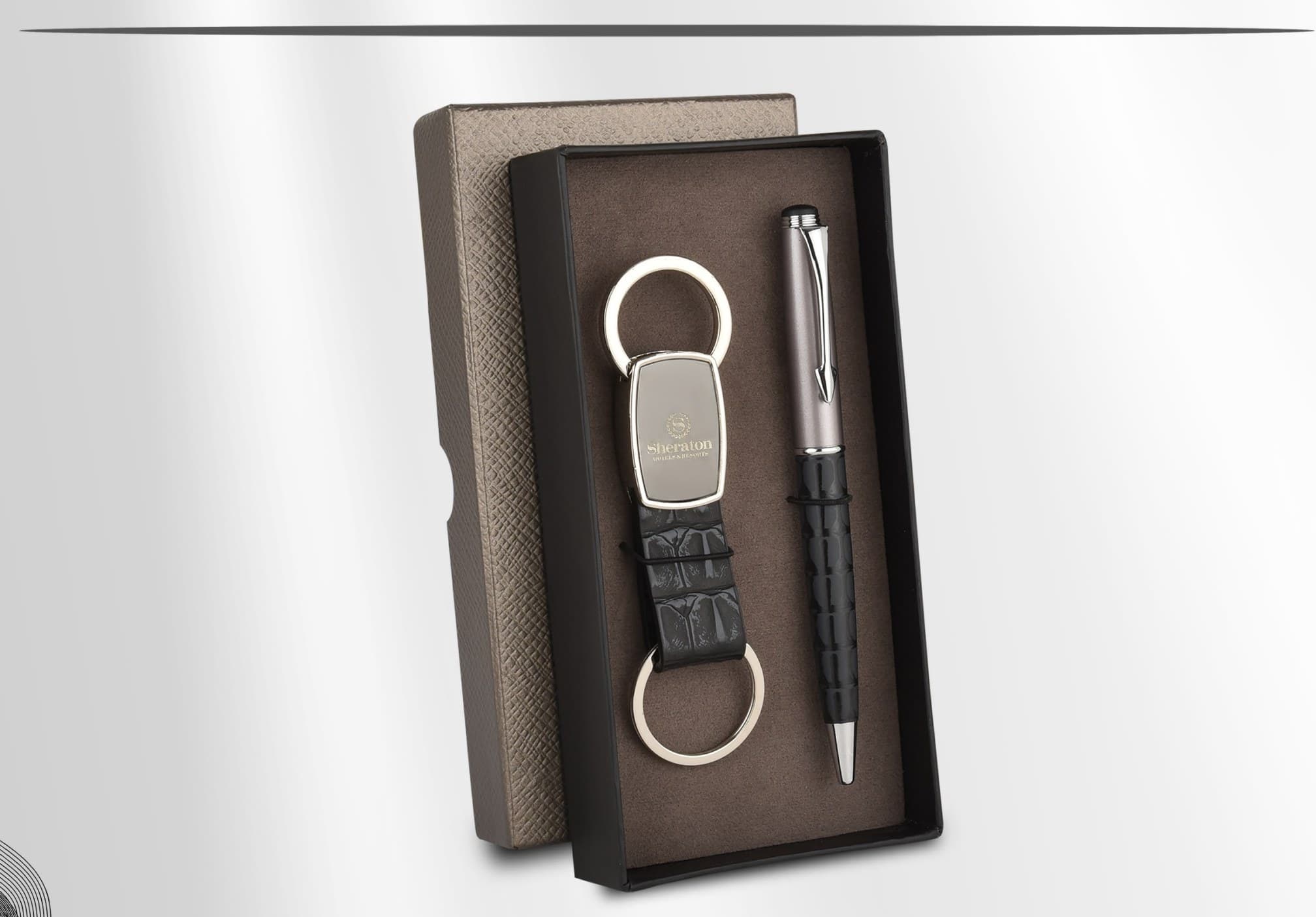 Croc-Strap Keychain & Pen Set